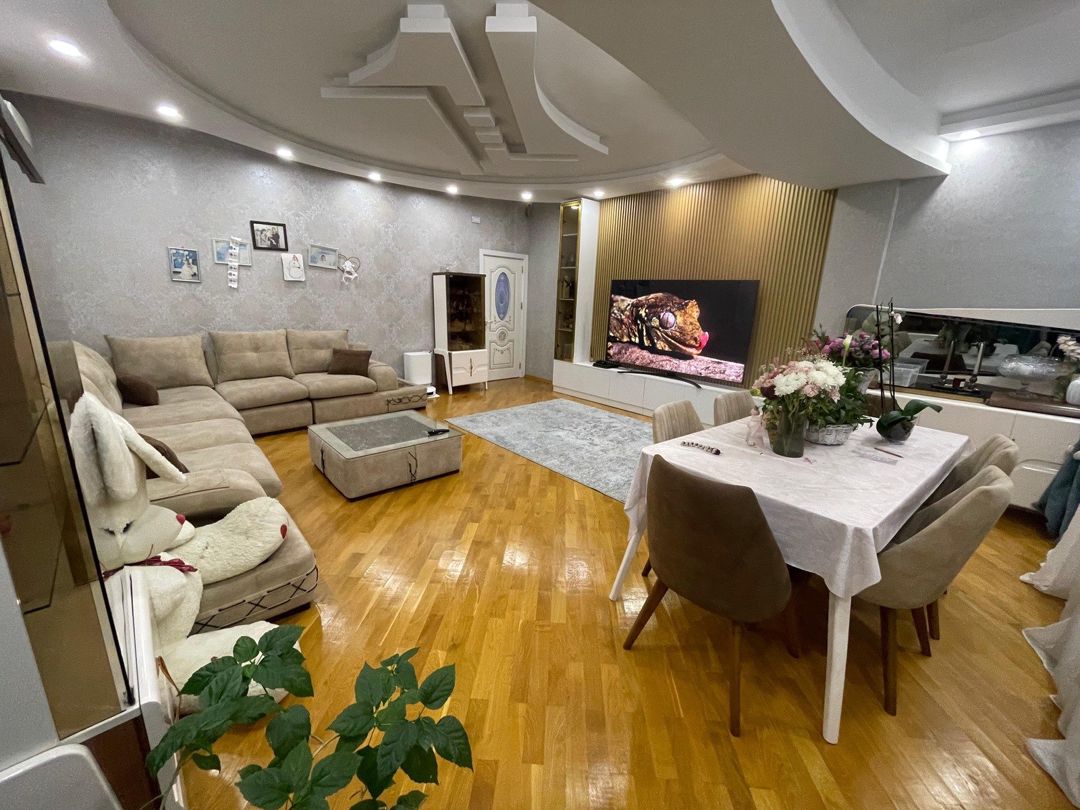Satılır 3 otaqlı yeni tikili 135 m² — Mənzil, Bakı (2)