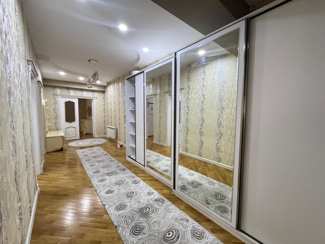 Satılır 3 otaqlı yeni tikili 140 m² — Mənzil, Bakı (4)