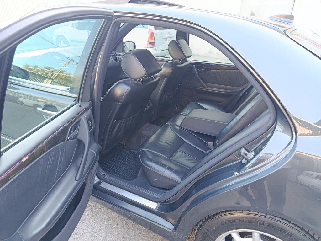 Mercedes E 270, 2.7 L, 1999 il, 406 000 km — Avtomobillər, Bakı (8)