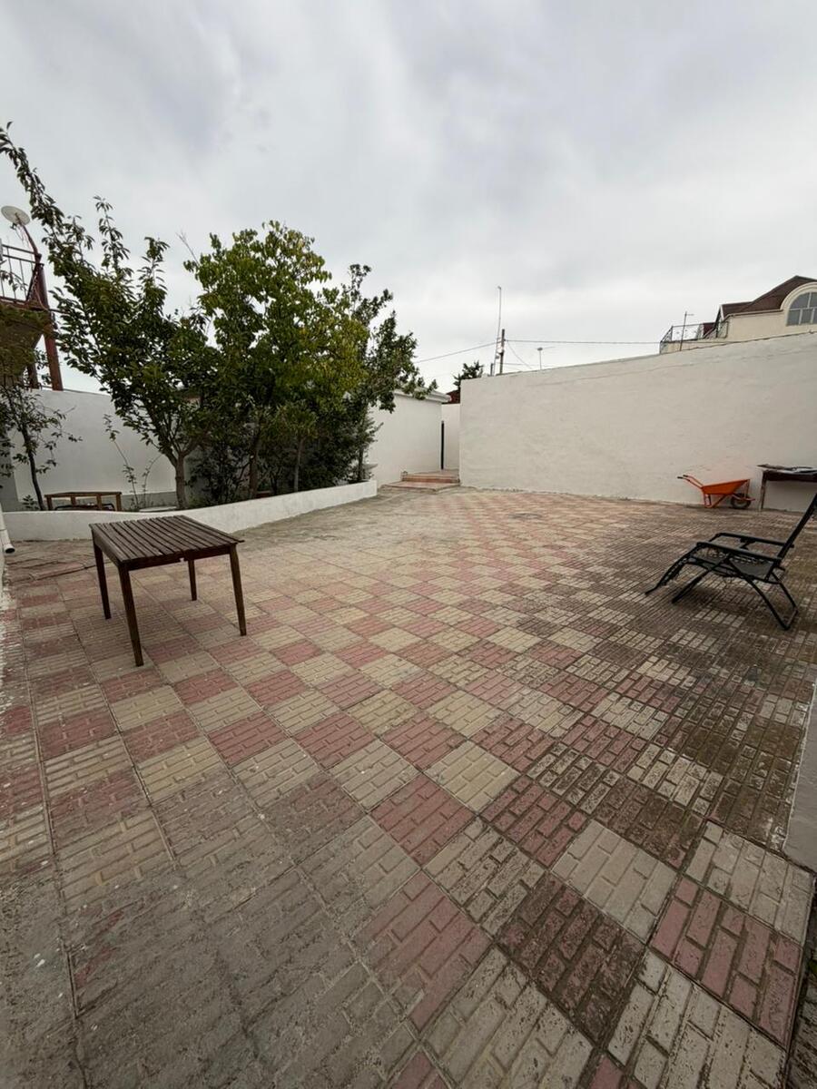Satılır 5 otaqlı həyət evi/bağ evi 250 m² — Ev, villa, Bakı (8)