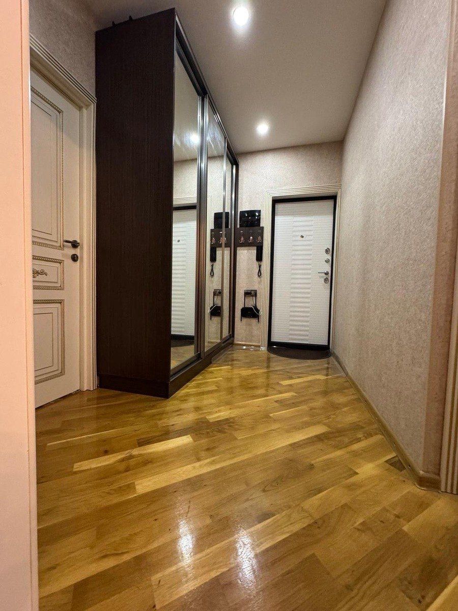 Satılır 3 otaqlı köhnə tikili 100 m² — Mənzil, Bakı (10)