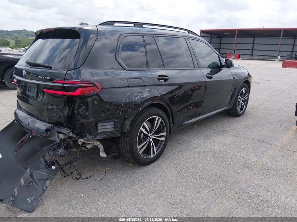 BMW X7, 3.0 L, 2025 il, 26 986 km — Avtomobillər (3)