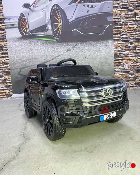 Uşaq avtomobili "Toyota Land Cruiser" — Bakı