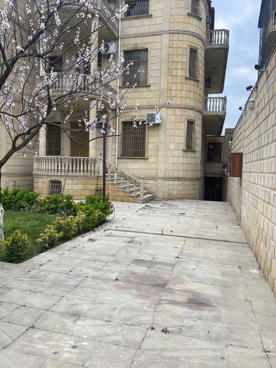 Satılır 6 otaqlı həyət evi/bağ evi 360 m² — Ev, villa, Bakı (4)