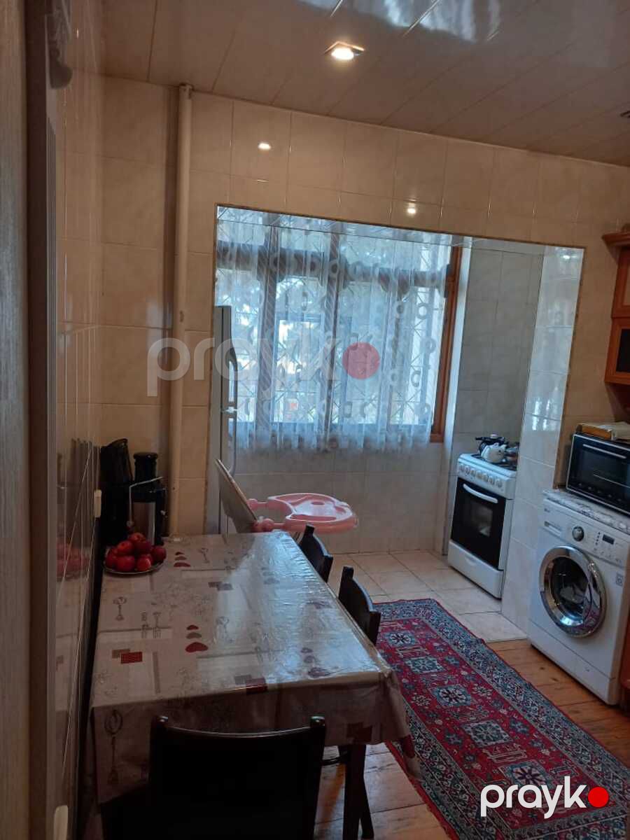 Satılır 4 otaqlı köhnə tikili 110 m² — Mənzil, Bakı (10)