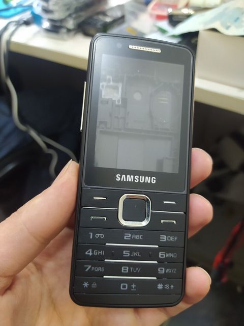 "Samsung S5610" korpusu — Bakı
