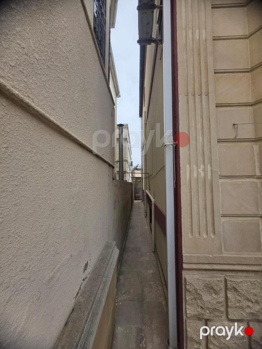 Satılır 6 otaqlı həyət evi/bağ evi 224 m² — Ev, villa, Bakı (7)
