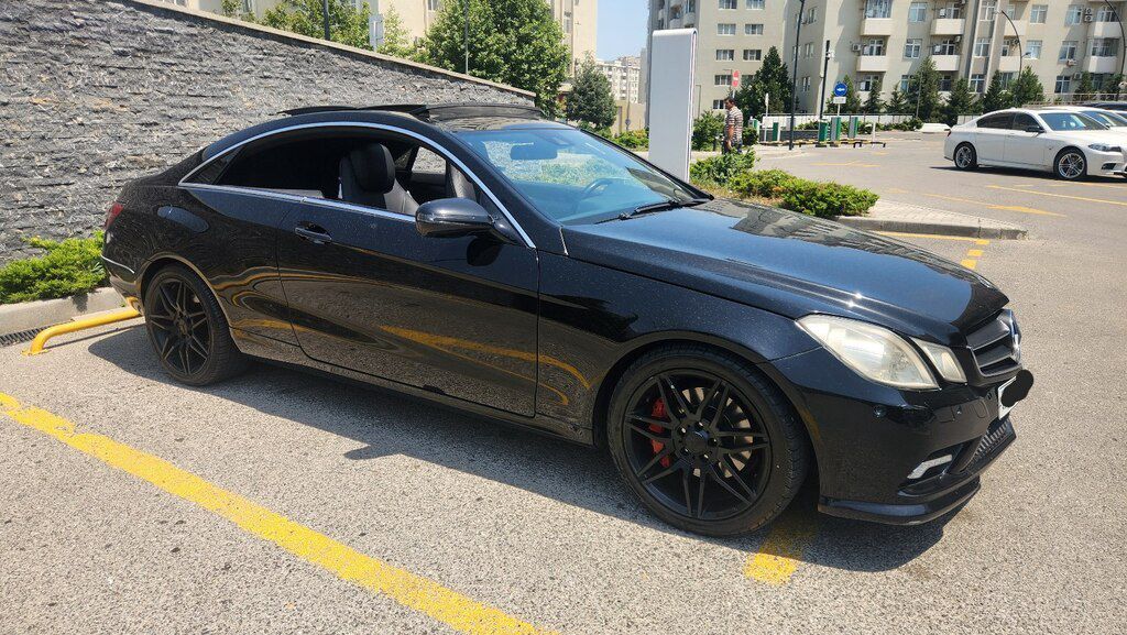 Mercedes E 350, 3.5 L, 2009 il, 279 000 km — Avtomobillər, Bakı (2)