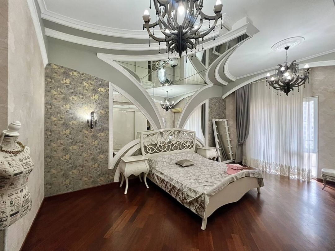 Satılır 5 otaqlı yeni tikili 250 m² — Mənzil, Bakı (7)