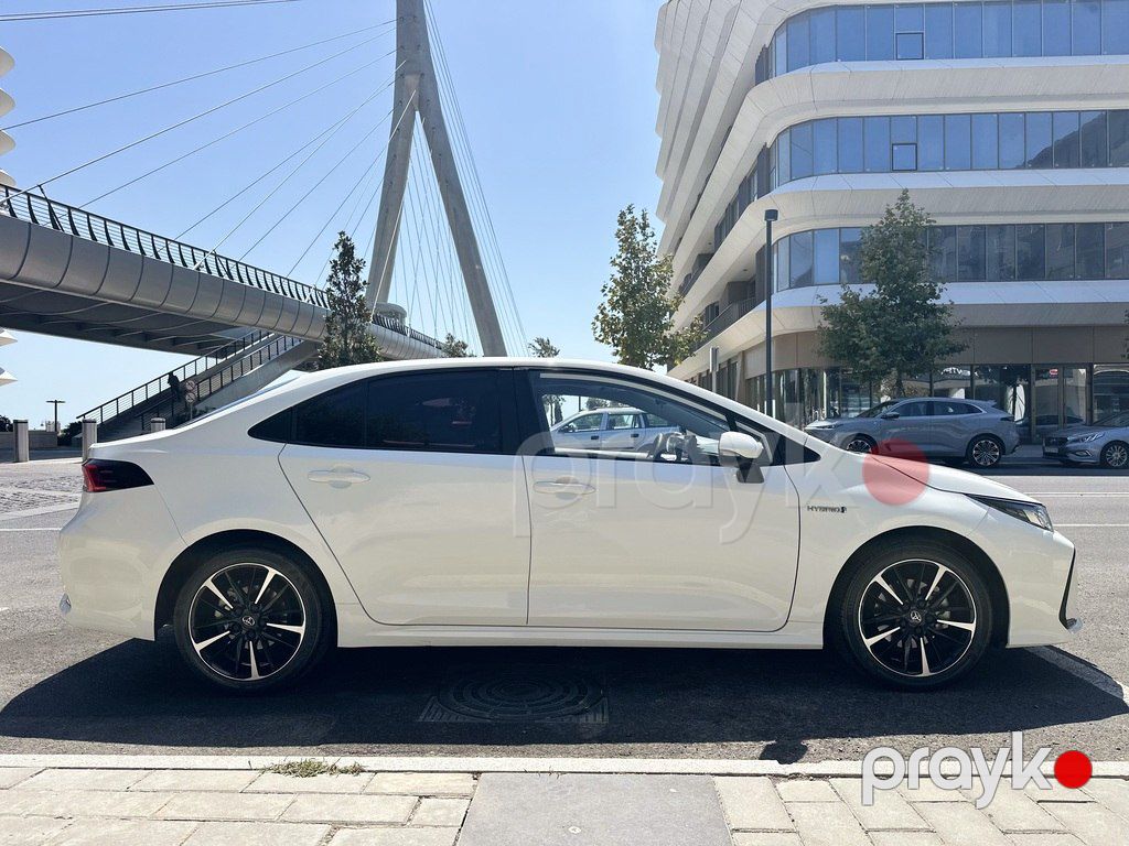 Toyota Corolla, 1.8 L, 0.85 kWh, 2024 il, 62 000 km — Avtomobillər, Bakı (3)