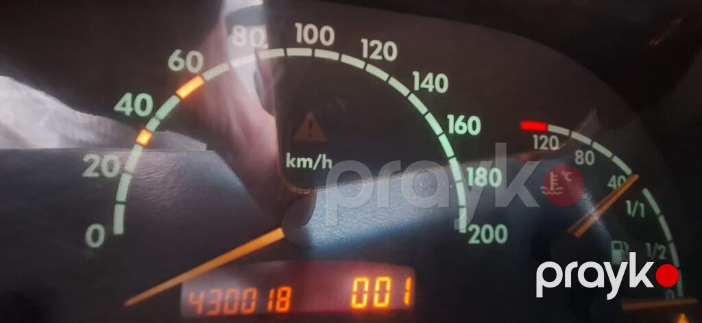 Mercedes-Benz Vito: 2.2 l 2000 il Van/Minivan — Avtomobillər, Xırdalan (8)