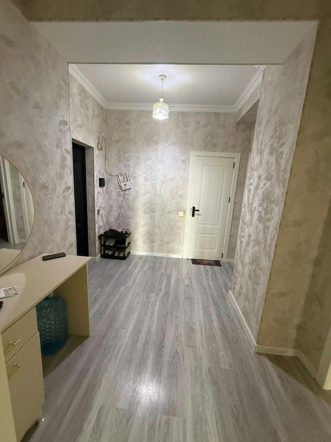 2 otaqlı mənzil, 78 m², Xırdalan ş, H.Əliyev pr, Kapital bankın üstü — Mənzil (2)