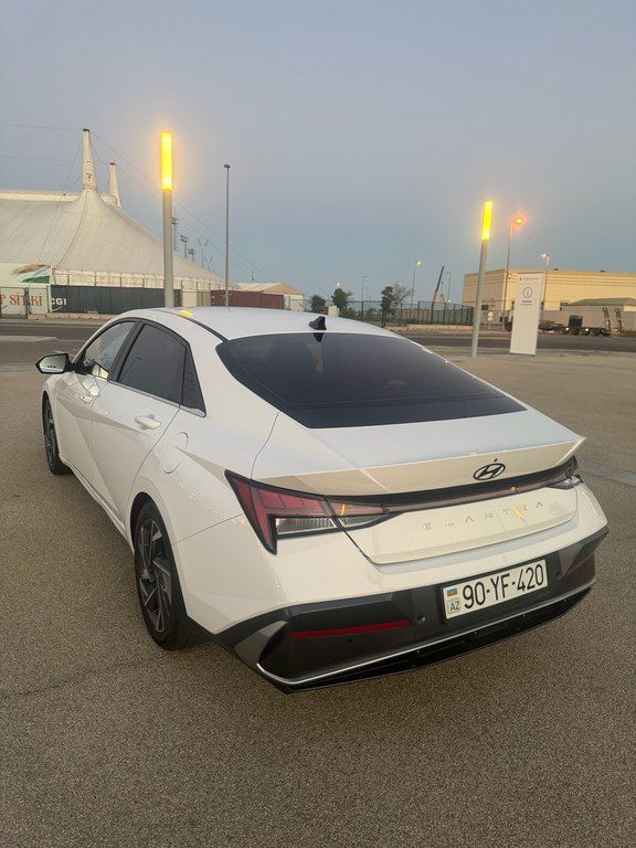 Hyundai Elantra, 1.5 L, 2024 il, 58 593 km — Avtomobillər, Bakı (6)
