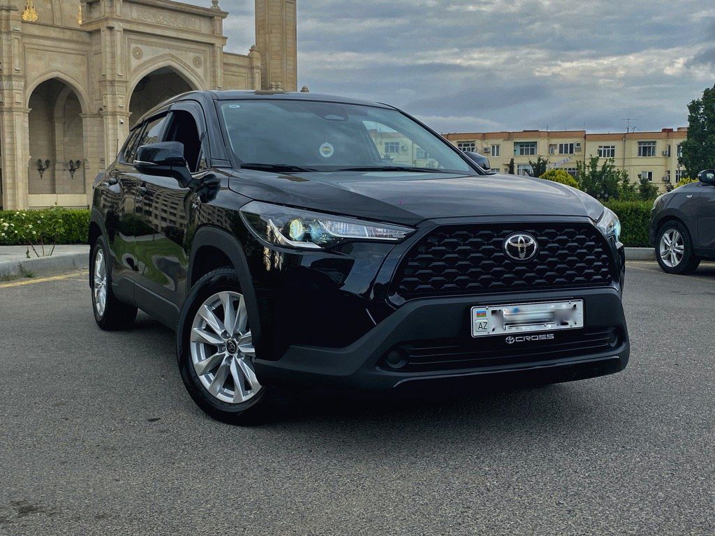 Toyota Corolla Cross, 2.0 L, 1.31 kWh, 2024 il, 34 506 km — Avtomobillər, Bakı