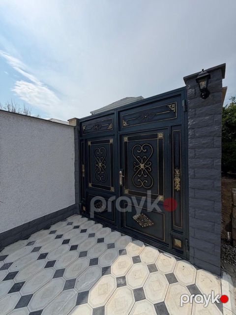 Satılır 2 otaqlı həyət evi/bağ evi 60 m²