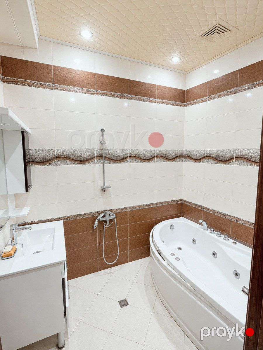Satılır 3 otaqlı yeni tikili 150 m² — Mənzil, Bakı (8)