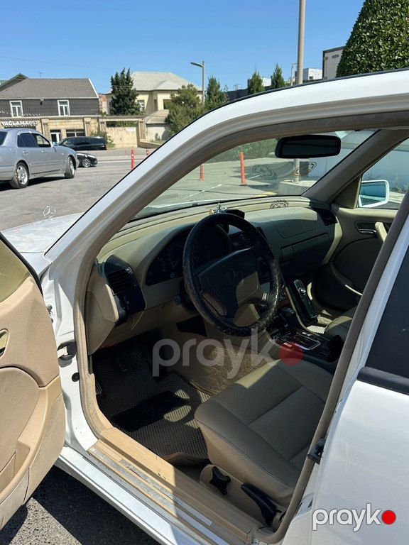 Mercedes C 230, 2.3 L, 2000 il, 370 000 km — Avtomobillər, Bakı (9)