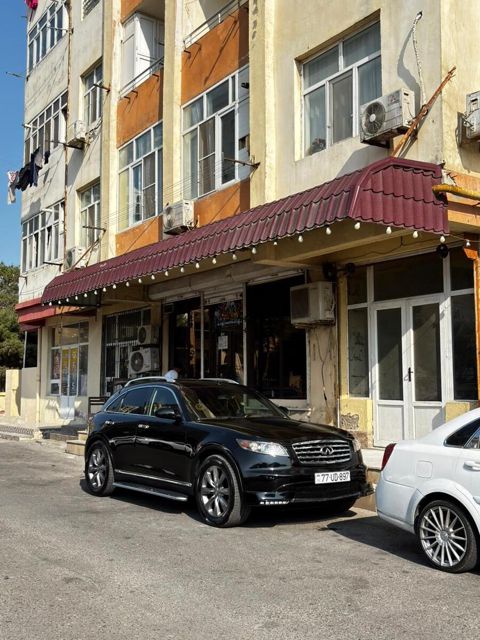 Satılır obyekt 70 m² — Bakı