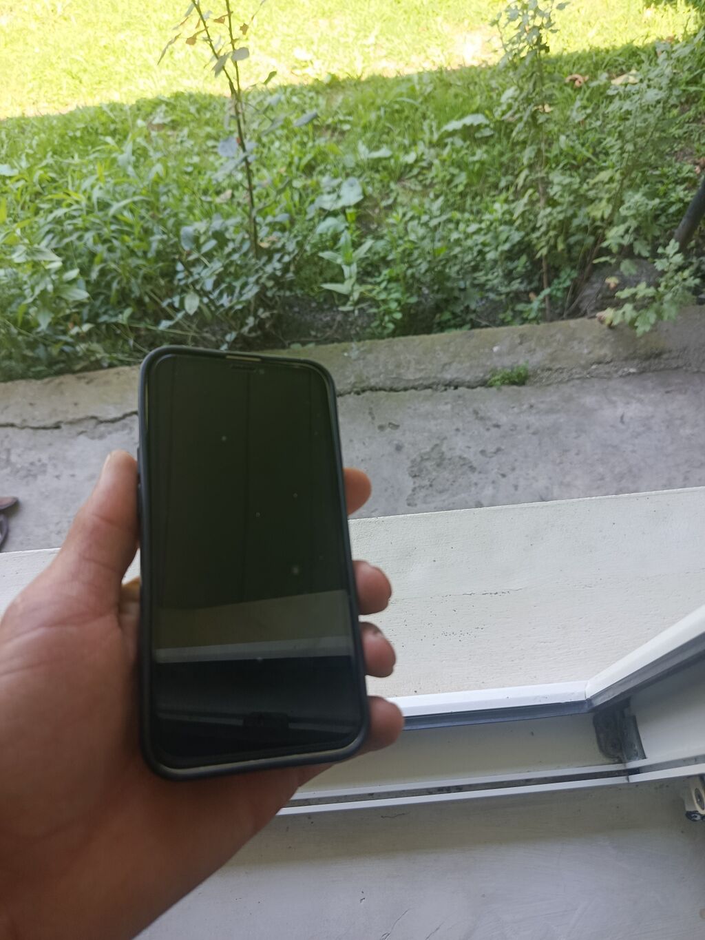 Qara, Qırıq — Apple iPhone, Qax (4)