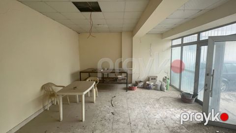 Satılır obyekt 265 m²