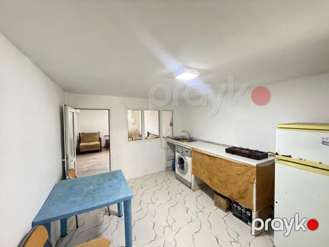 İcarəyə verilir 2 otaqlı köhnə tikili 40 m²