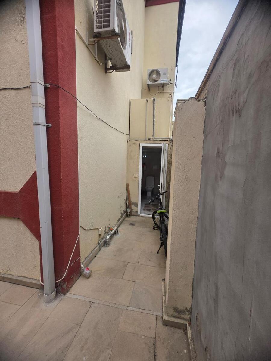 Satılır 6 otaqlı həyət evi/bağ evi 224 m² — Ev, villa, Bakı (6)