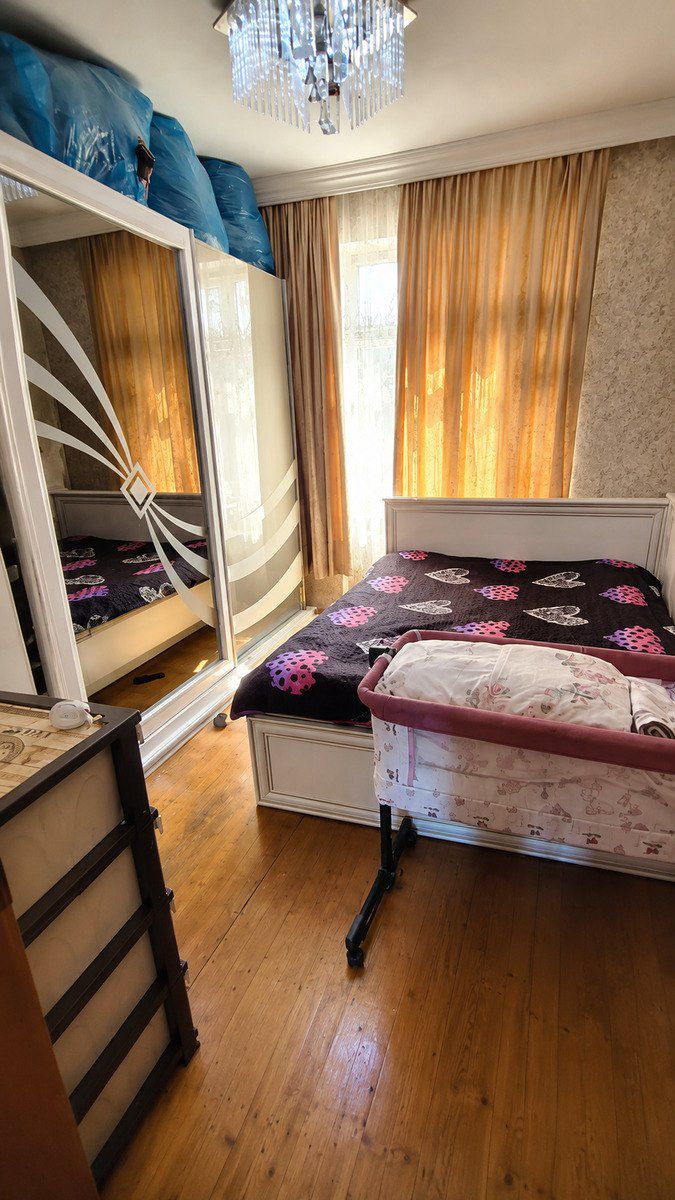 Satılır 2 otaqlı köhnə tikili 65 m² — Mənzil, Bakı (2)