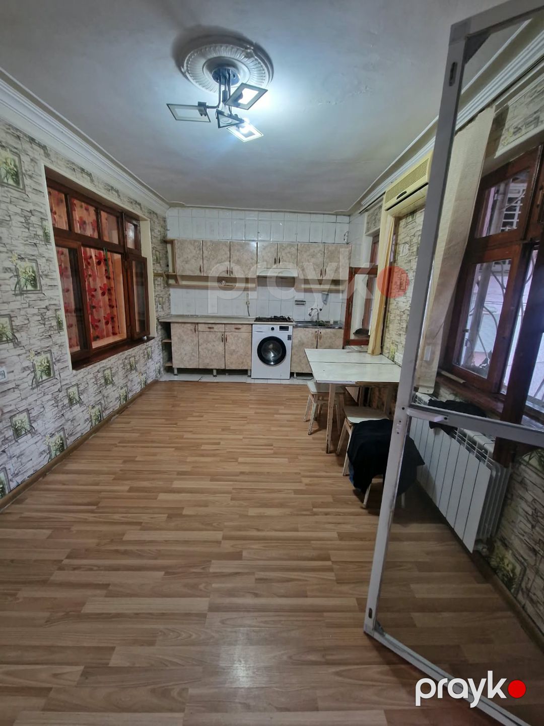 Satış: 3 otaqlı Köhnə tikili, 100 m², Xırdalanda 5 nomreli mektebin yaninda — Mənzil (12)