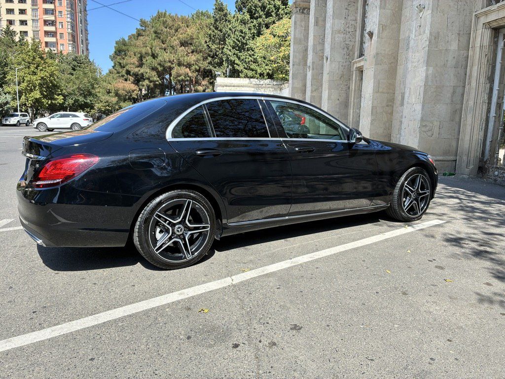 Mercedes C 300, 2.0 L, 2019 il, 67 500 km — Avtomobillər, Bakı (8)