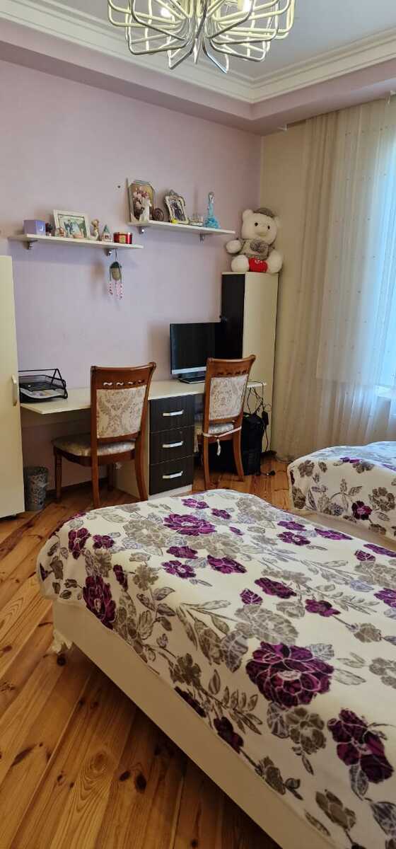 Satılır 7 otaqlı həyət evi/bağ evi 330 m² — Ev, villa, Bakı (12)