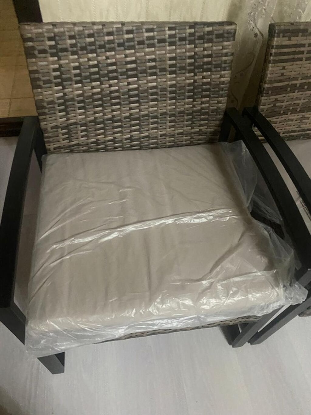 3 hissəli rattan oturma dəsti - Tərkib: 1 ədəd 4nəfərlik skamya və 2 — Mobilya dəstləri, Digah (4)