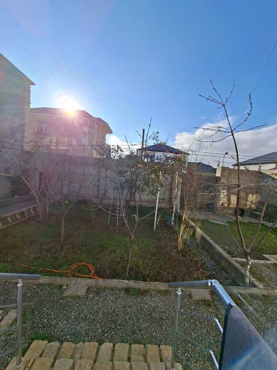 Satılır 6 otaqlı həyət evi/bağ evi 250 m² — Ev, villa, Bakı (2)
