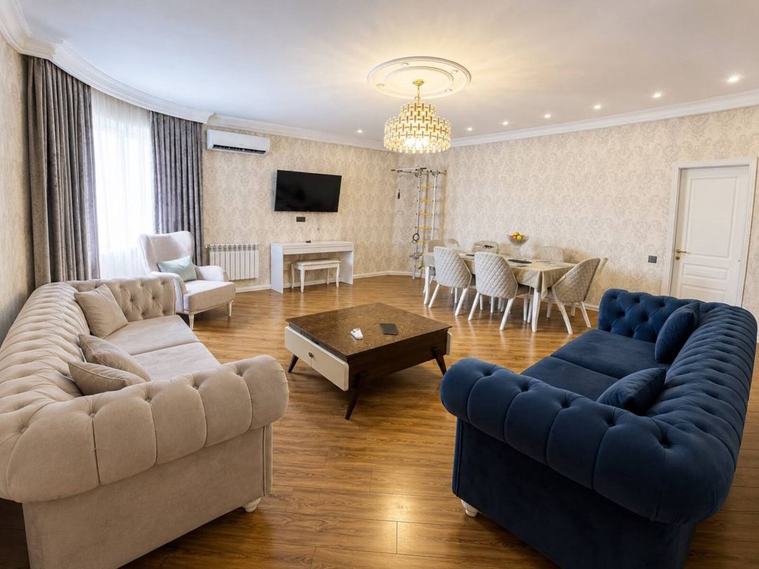 Satılır 3 otaqlı yeni tikili 128 m² — Mənzil, Bakı (2)