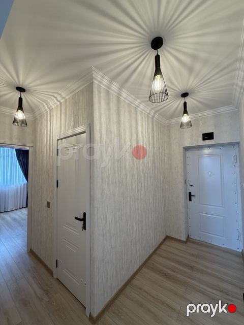 Satılır 2 otaqlı köhnə tikili 42 m²