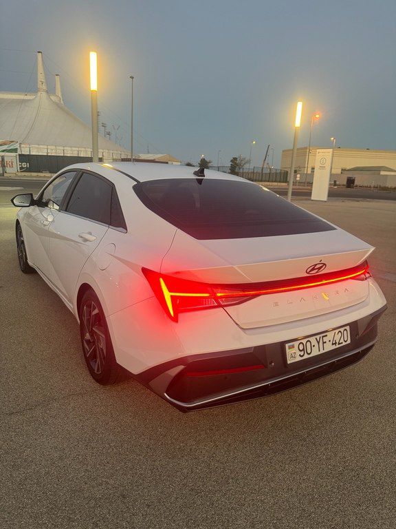 Hyundai Elantra, 1.5 L, 2024 il, 58 593 km — Avtomobillər, Bakı (8)