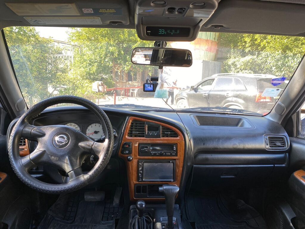 Nissan pathfinder - Kuzov: gümüş rəng, yüksək klirens, yan — Avtomobillər, Digah (6)