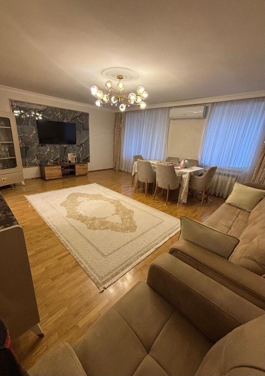 Satılır 2 otaqlı köhnə tikili 75 m² — Mənzil, Bakı (2)