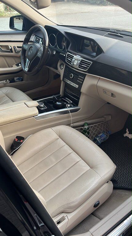 Mercedes E 220, 2.1 L, 2015 il, 215 000 km — Avtomobillər, Bakı (5)