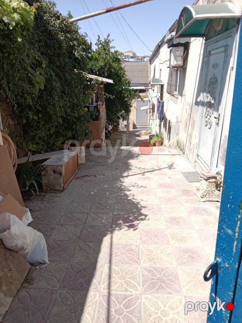 Satılır 2 otaqlı həyət evi/bağ evi 53 m²