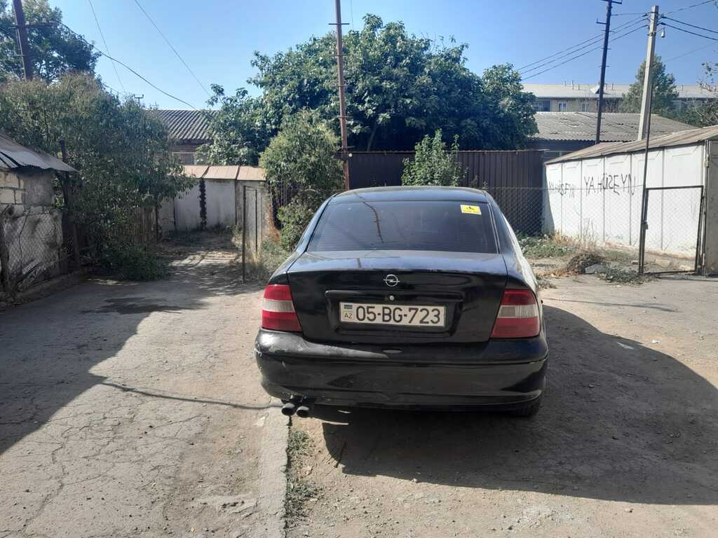 Opel Vectra, 1.8 L, 1997 il, 320 000 km — Avtomobillər, Gəncə (4)