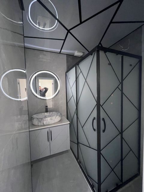 Satılır 4 otaqlı köhnə tikili 105 m² — Bakı