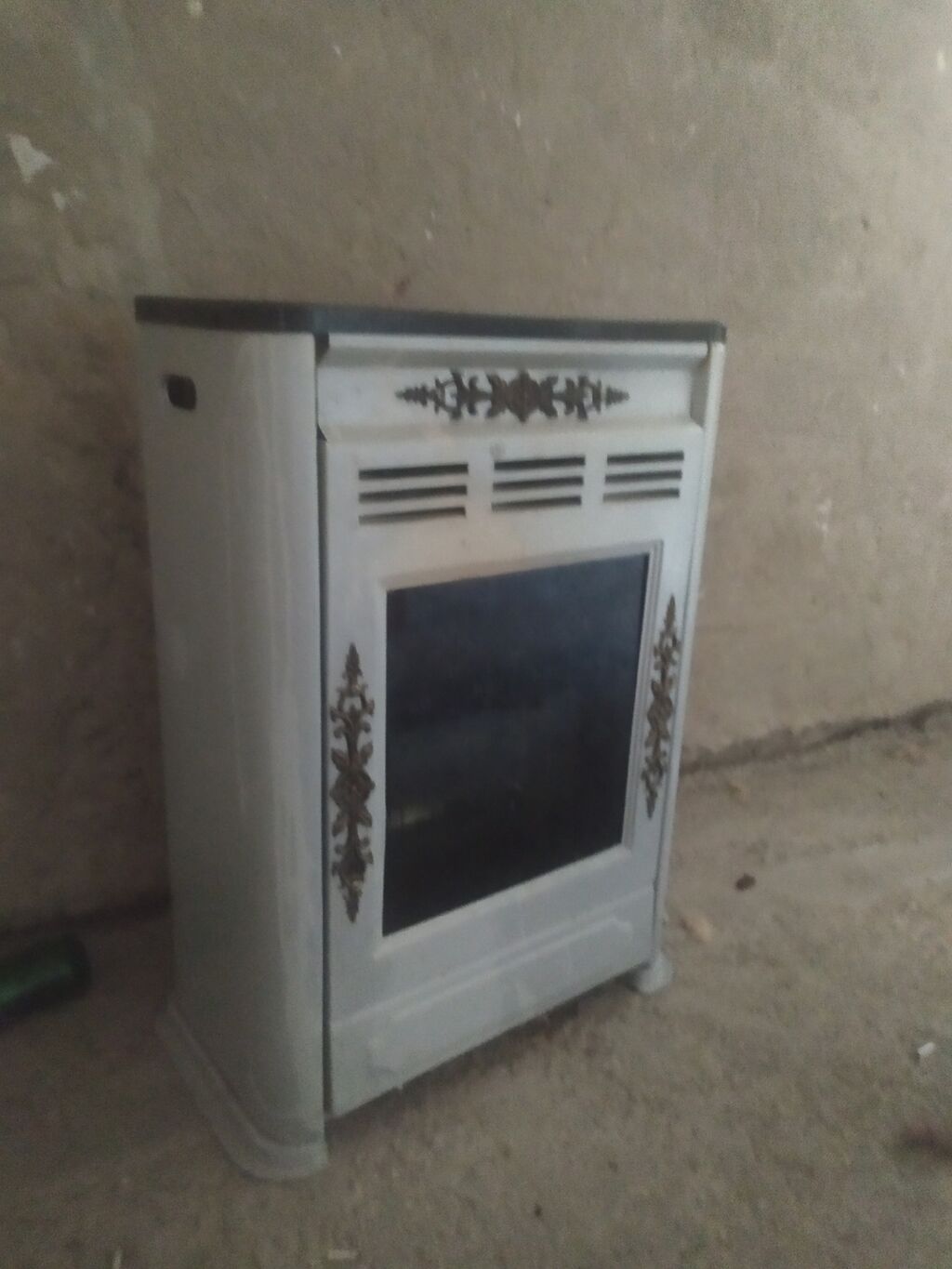 Dekorativ elektrik sobası/şamdan tipli isitmə ocağı - Klassik — Kaminlər, Masazır