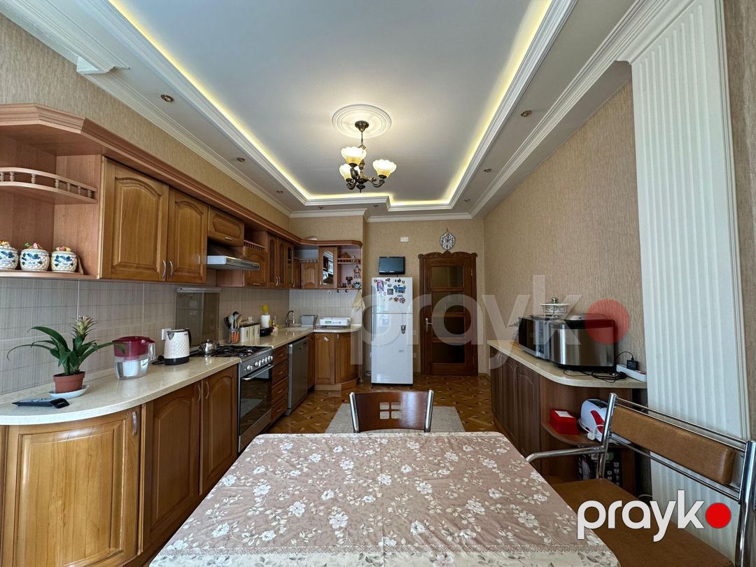 Satılır 3 otaqlı yeni tikili 140 m² — Mənzil, Bakı (10)