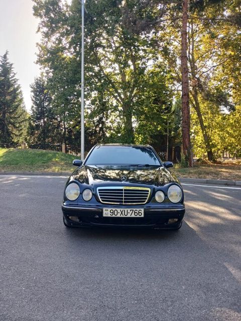 Mercedes E 240, 2.6 L, 2000 il, 220 000 km — Mingəçevir