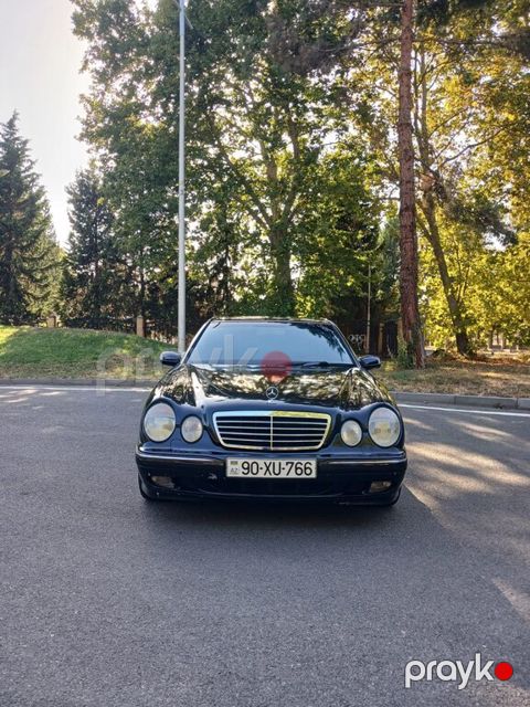 Mercedes E 240, 2.6 L, 2000 il, 220 000 km — Mingəçevir