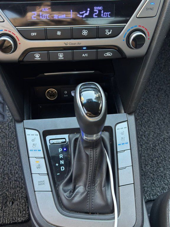 Hyundai Avante, 1.6 L, 2017 il, 153 000 km — Avtomobillər, Bakı (7)
