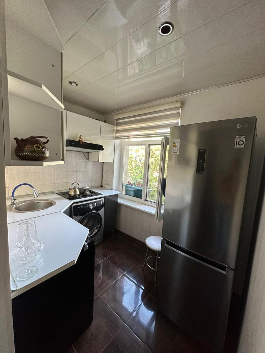 2-otaqlı mənzil, Qara Qarayev küç., 42 m² — Mənzil, Bakı (7)