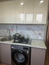 Satılır 3 otaqlı köhnə tikili 81 m² — VillaHome