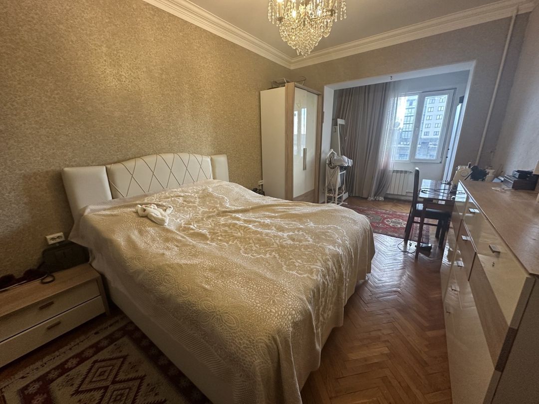 Satılır 3 otaqlı köhnə tikili 91 m² — Mənzil, Bakı (9)
