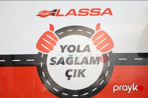 "Lassa" şinləri